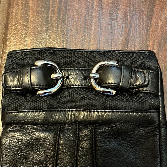 Leather Coach women’s mittens - Picture 3 of 4